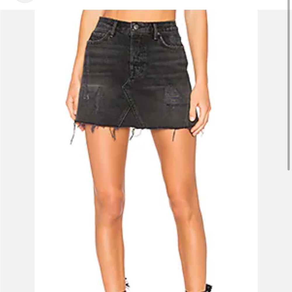 GRLFRIEND BLACK RIPPED DENIM SKIRT • SZ 32